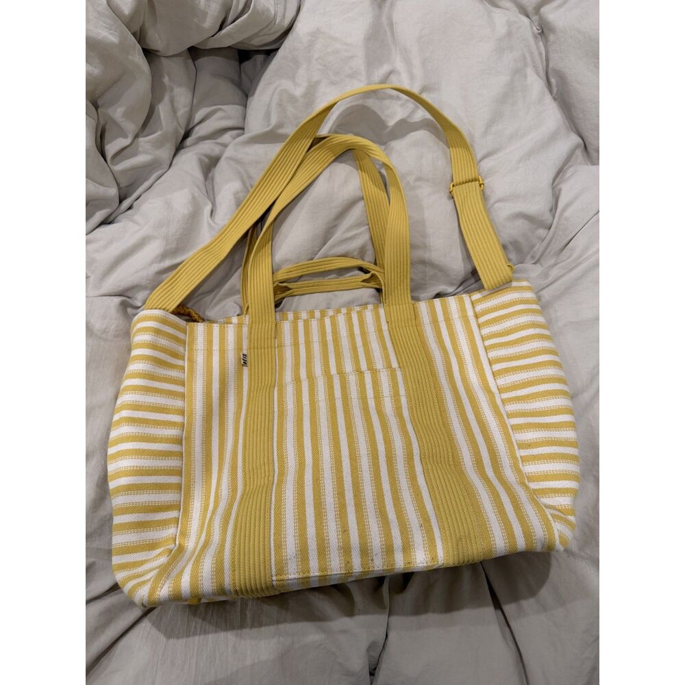 BEIS - The Vacation Tote - Honey